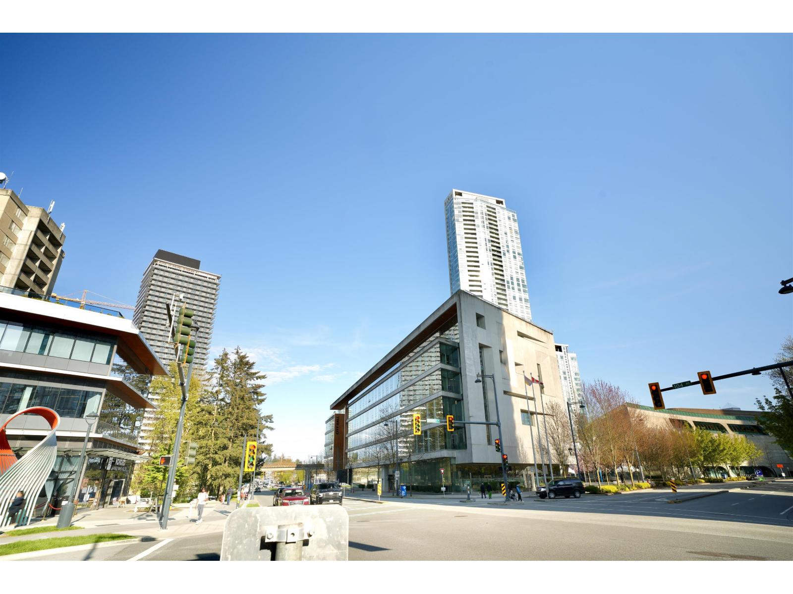 Photo 2 of 13402 104 Avenue, Surrey BC