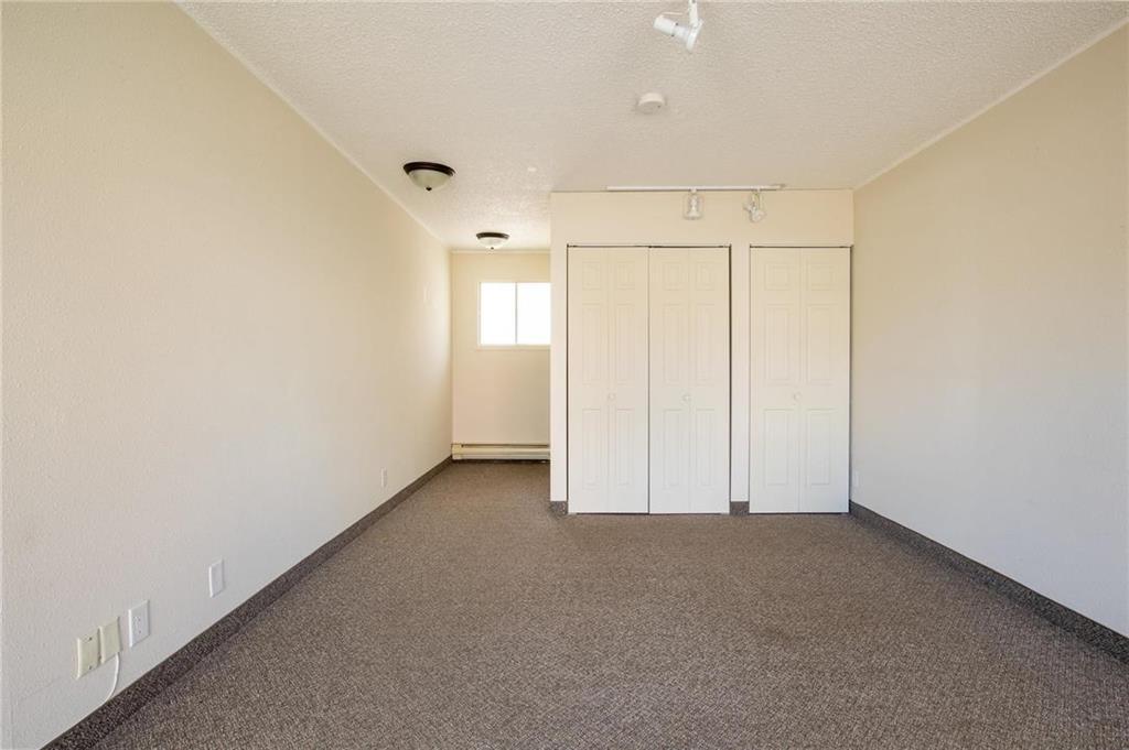 Photo 7 of 11 90 Brandt Street, Steinbach MB