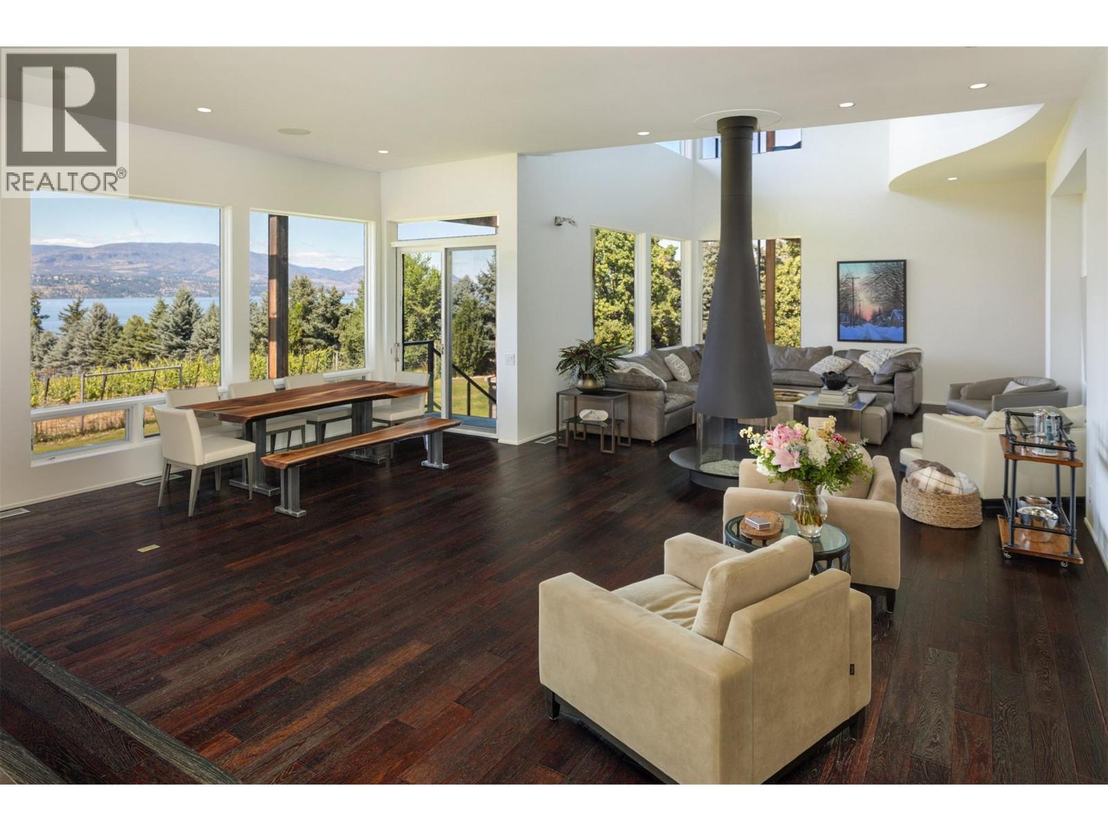  4840 Lakeshore Road, Kelowna