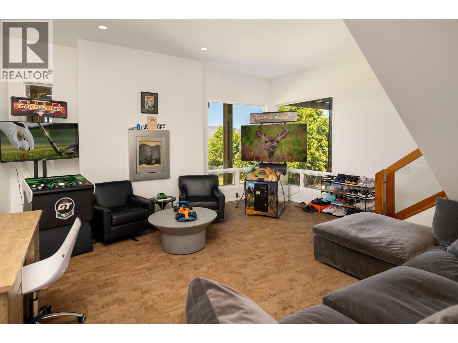  4840 Lakeshore Road, Kelowna