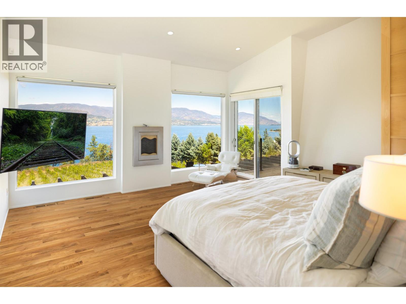  4840 Lakeshore Road, Kelowna