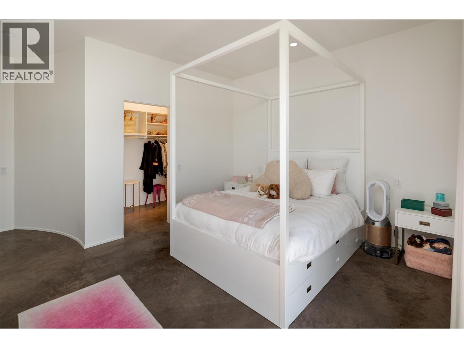  4840 Lakeshore Road, Kelowna