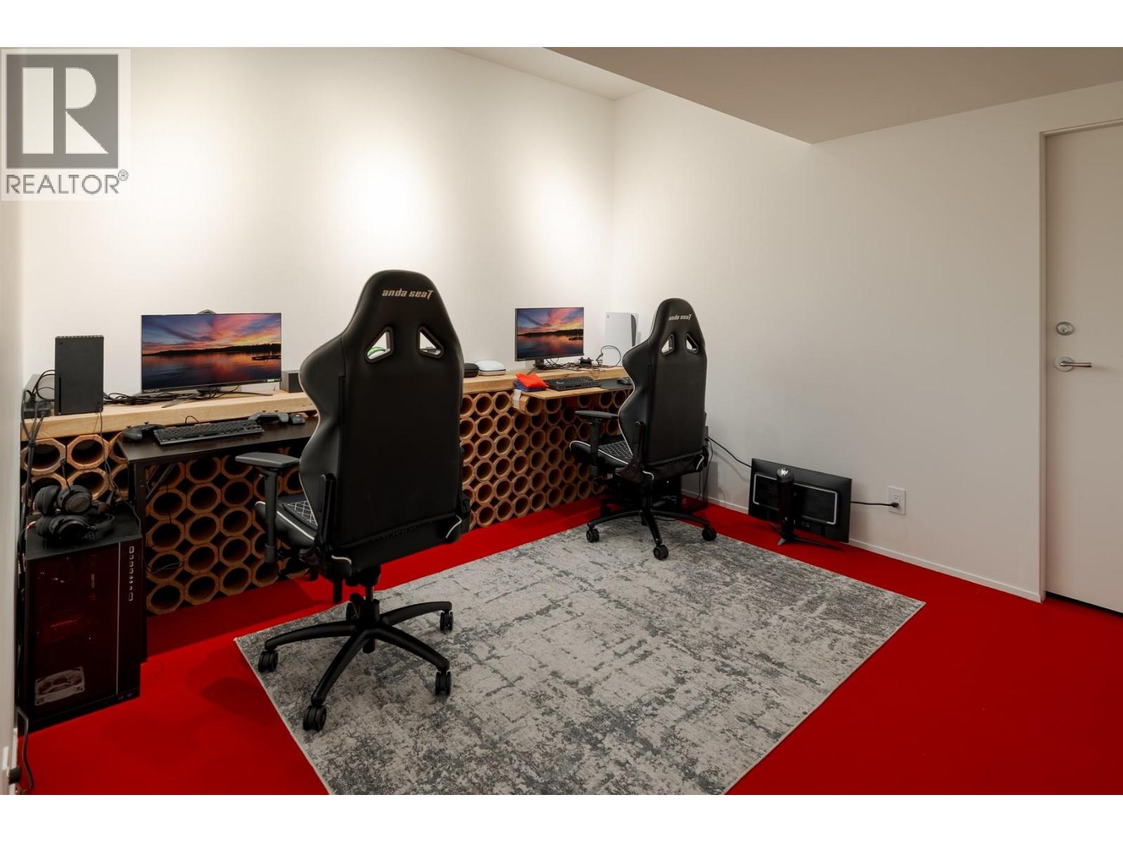  4840 Lakeshore Road, Kelowna