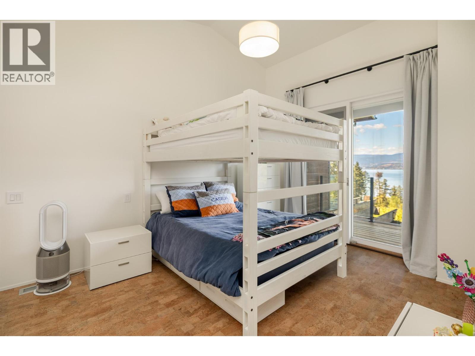  4840 Lakeshore Road, Kelowna