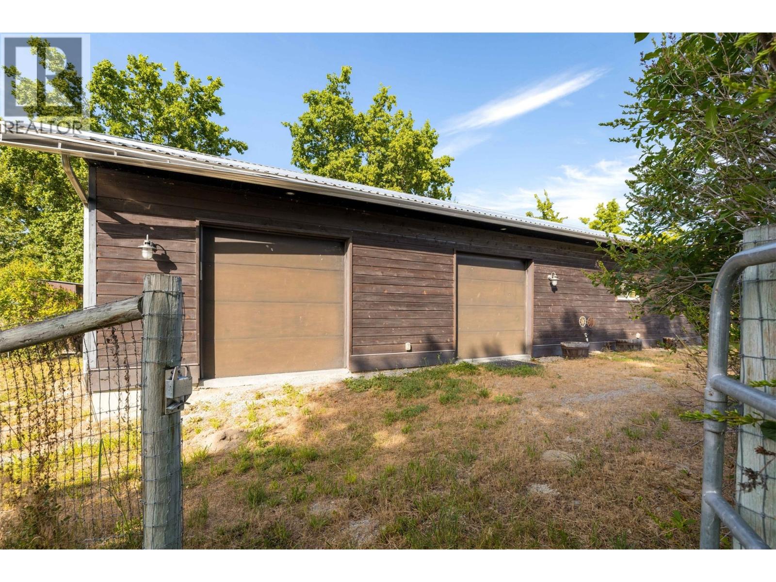  4840 Lakeshore Road, Kelowna