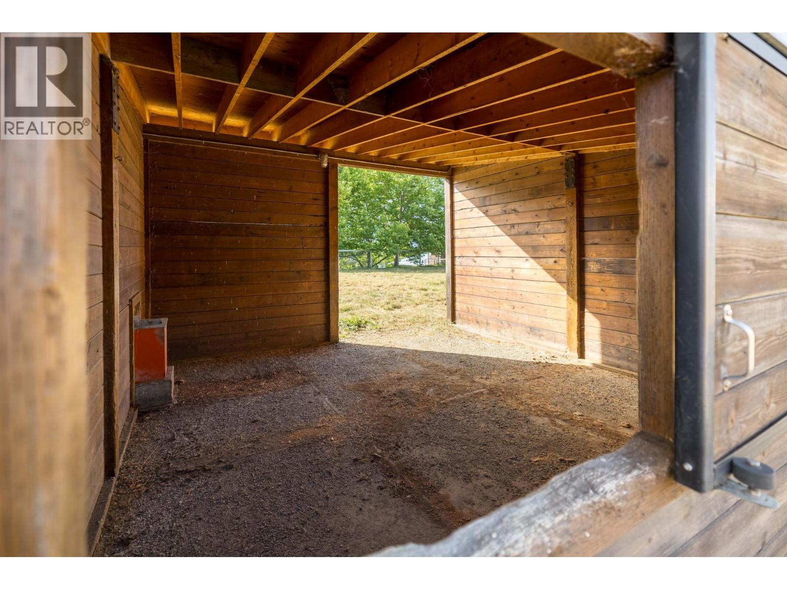  4840 Lakeshore Road, Kelowna