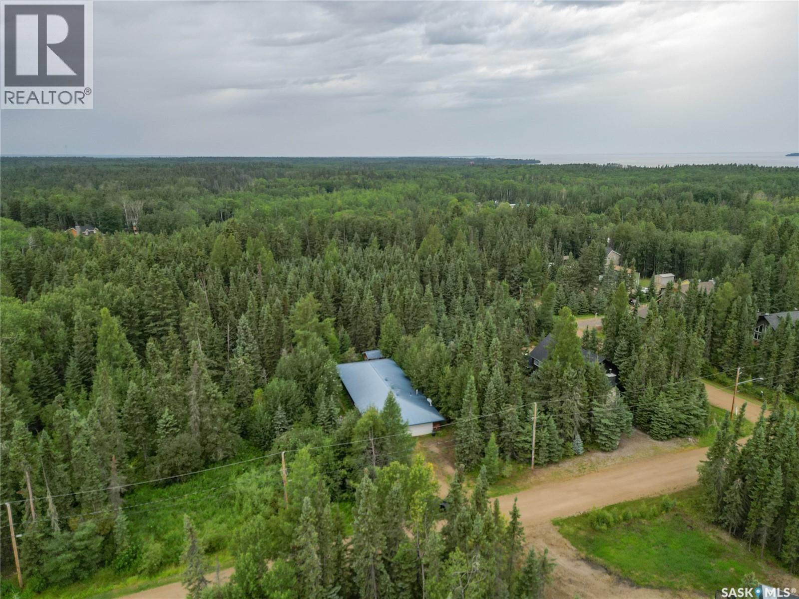 Photo 36 of 4 Parkland Road, Candle Lake SK