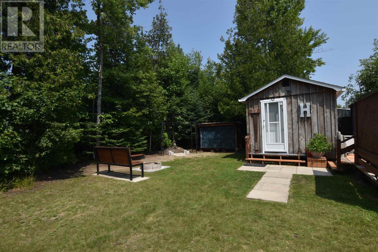 Photo 31 of 11028 Highway 17 Hwy N, Batchawana Bay ON