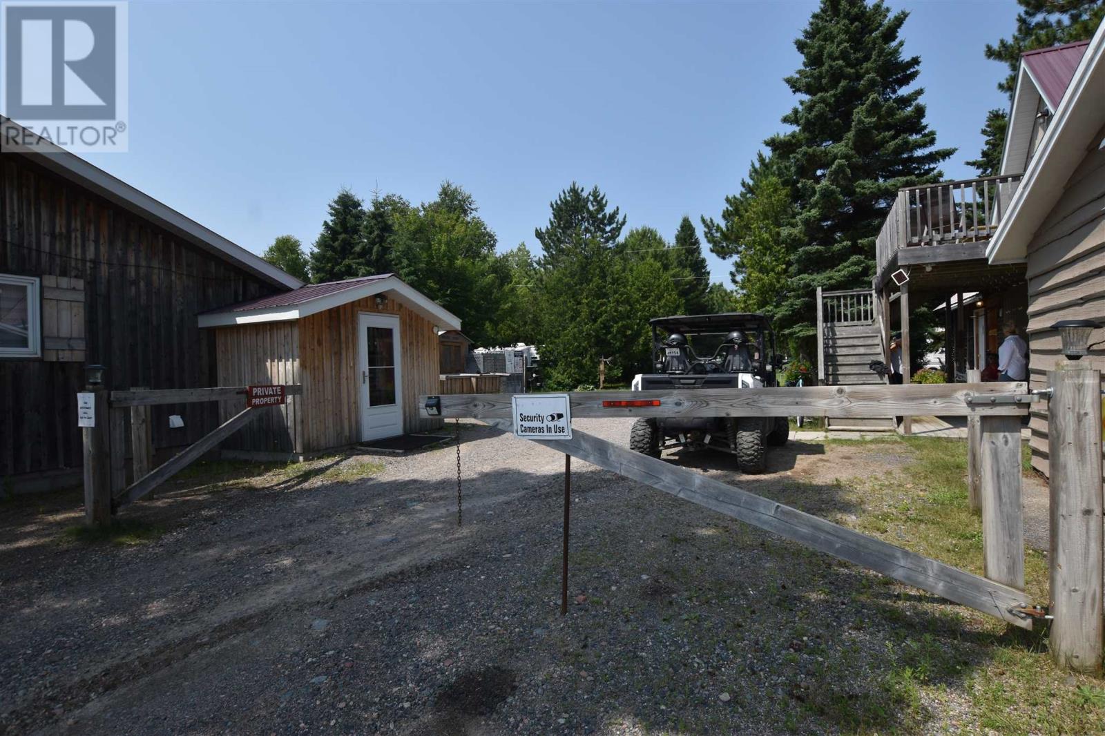 Photo 42 of 11028 Highway 17 Hwy N, Batchawana Bay ON