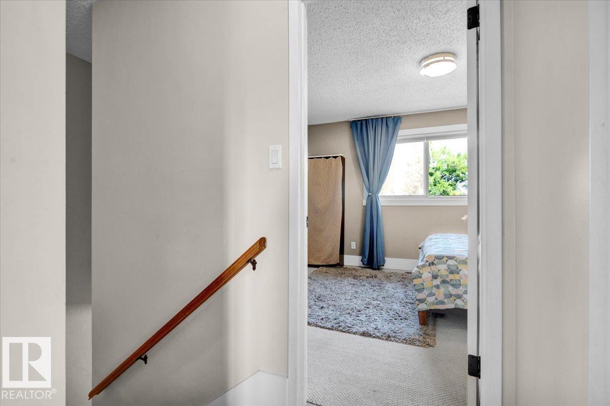 Photo 20 of 10027 173 Ave Nw, Edmonton AB