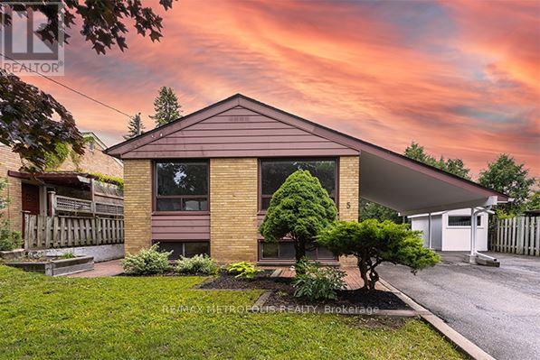 Photo 24 of 5 Jubilee Crescent, Toronto ON