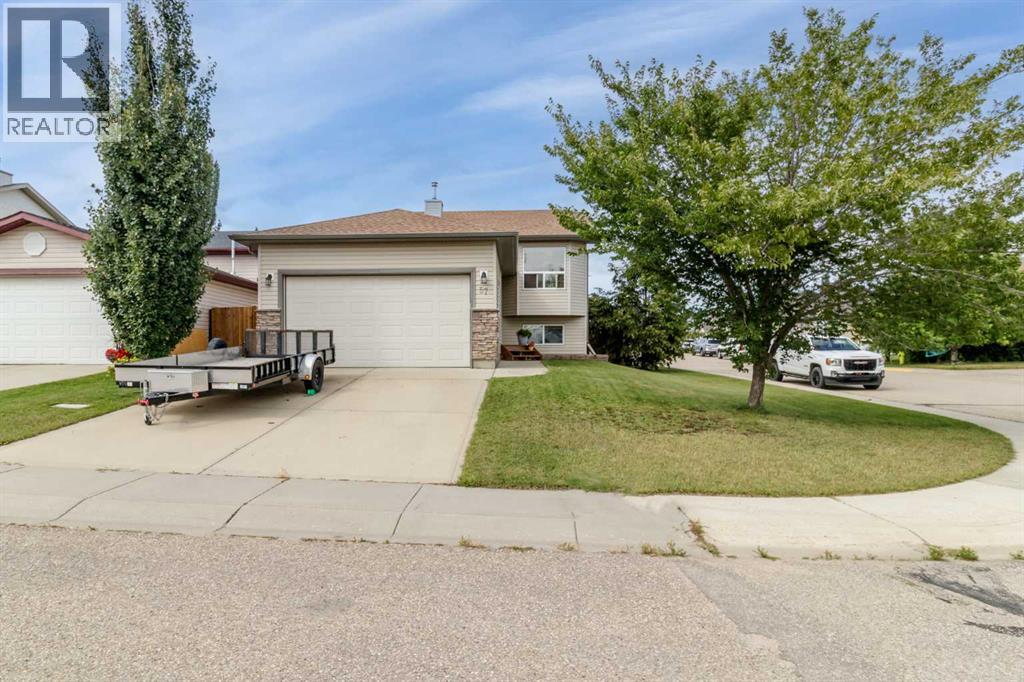 Photo 32 of 57 Pine Crescent, Blackfalds AB