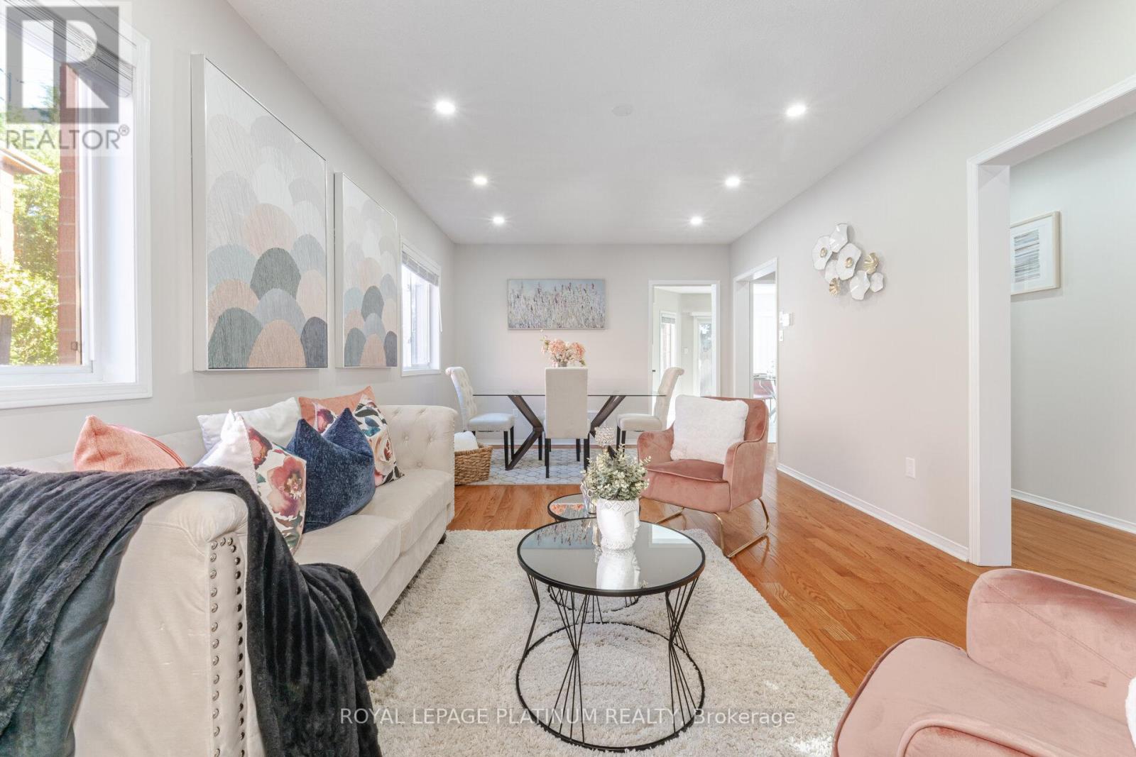Photo 27 of 63 Culture Crescent, Brampton ON