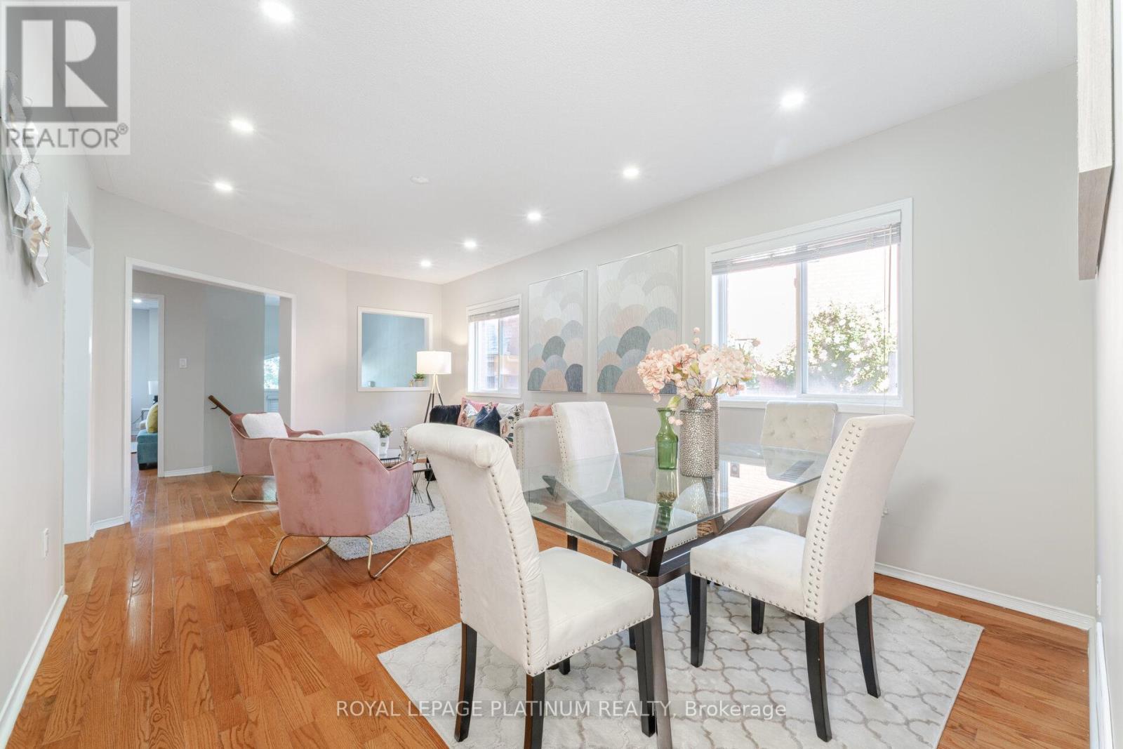 Photo 4 of 63 Culture Crescent, Brampton ON