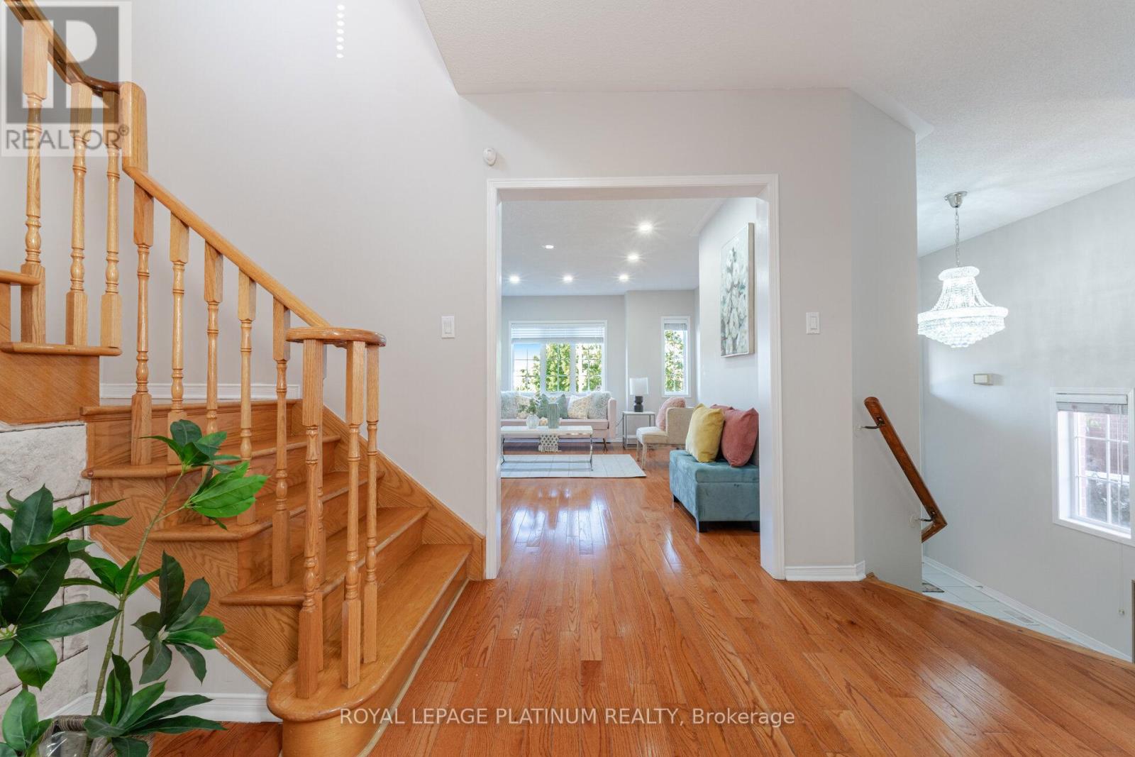 Photo 43 of 63 Culture Crescent, Brampton ON