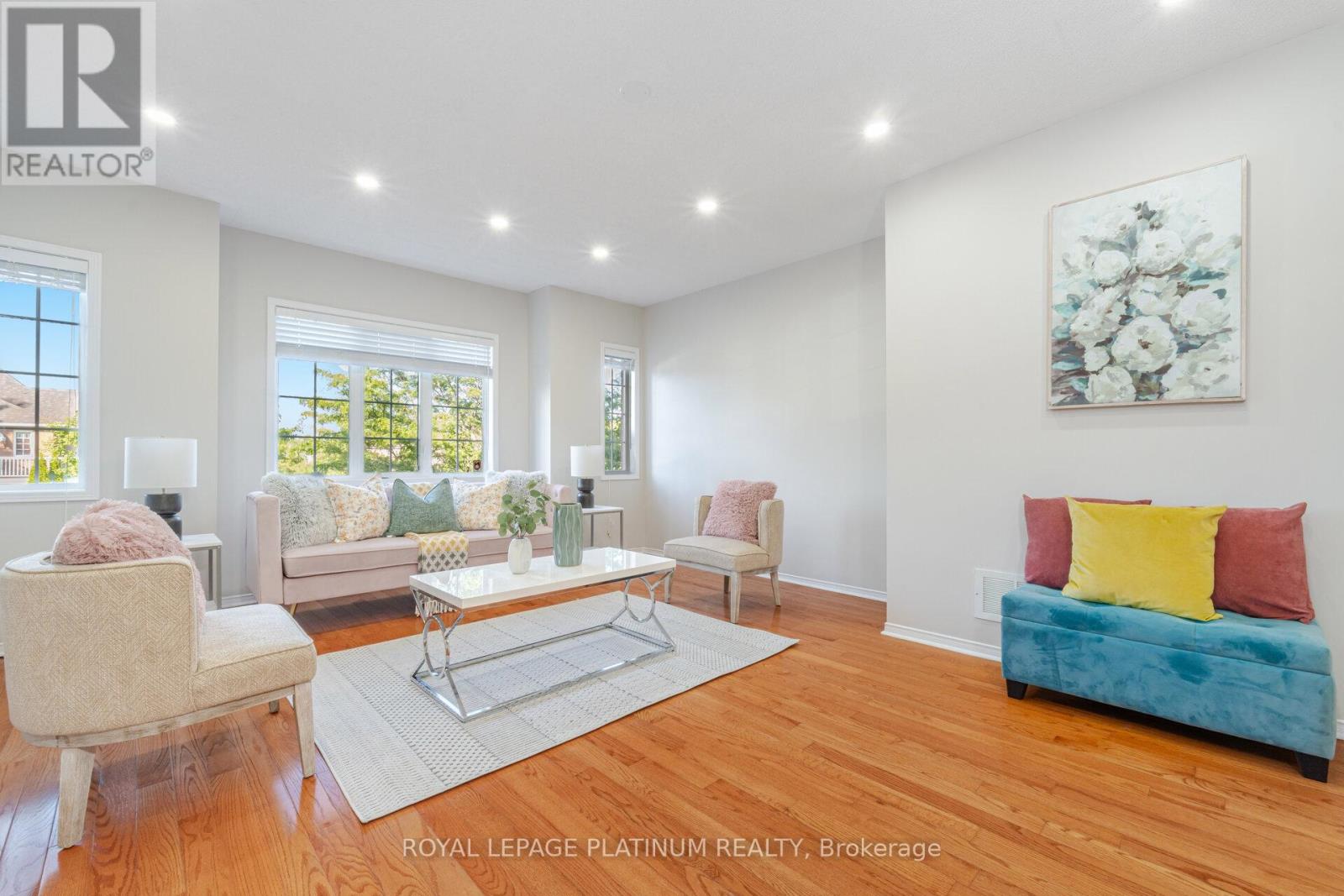 Photo 22 of 63 Culture Crescent, Brampton ON