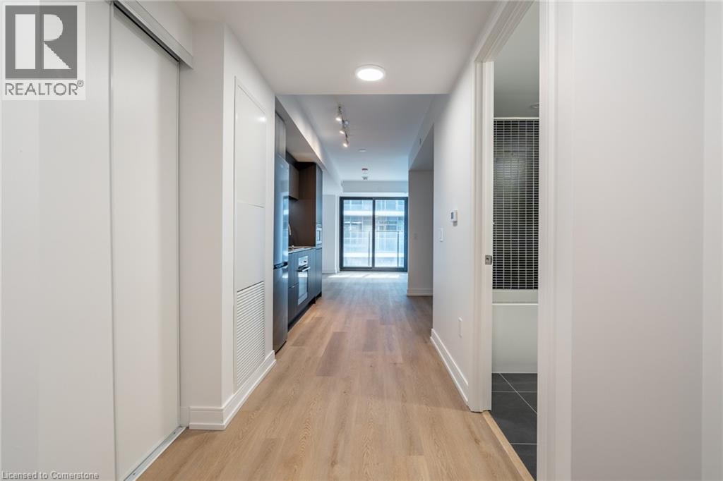 Photo 4 of 1 Jarvis Street Unit 814, Hamilton ON