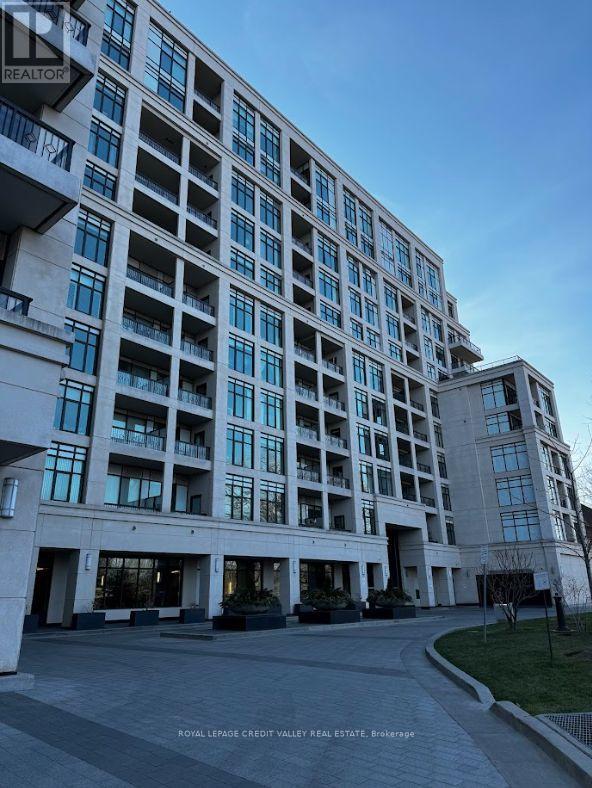 Photo 1 of 627 2 Old Mill Drive, Toronto ON