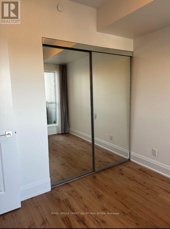 Photo 31 of 627 2 Old Mill Drive, Toronto ON
