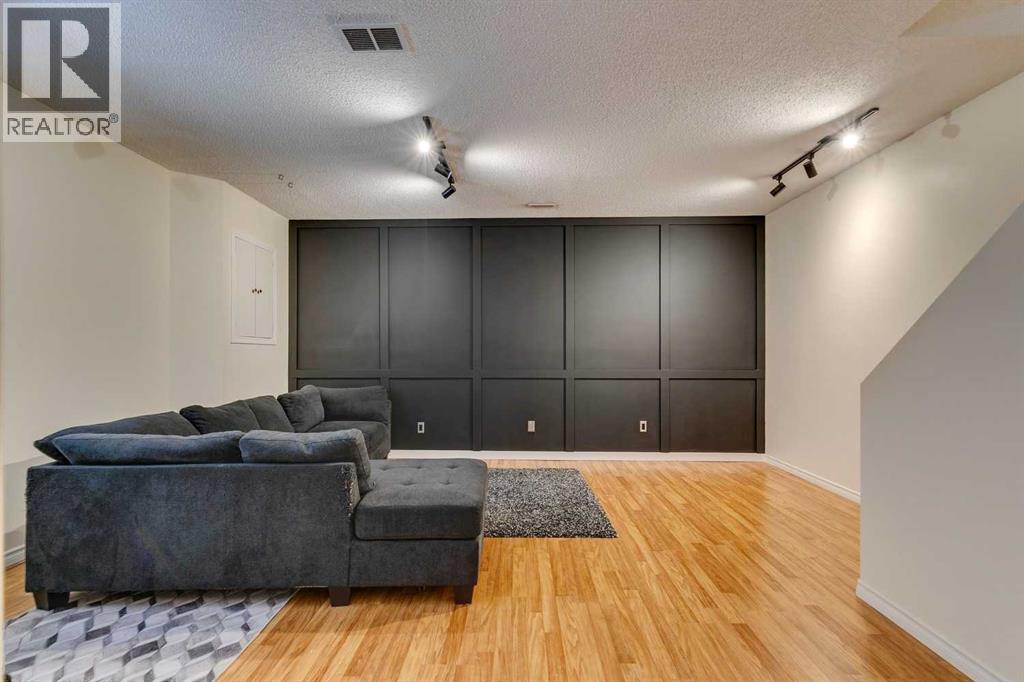 Single Family House for Sale in  Auburn Bay View SE Auburn Bay Calgary 