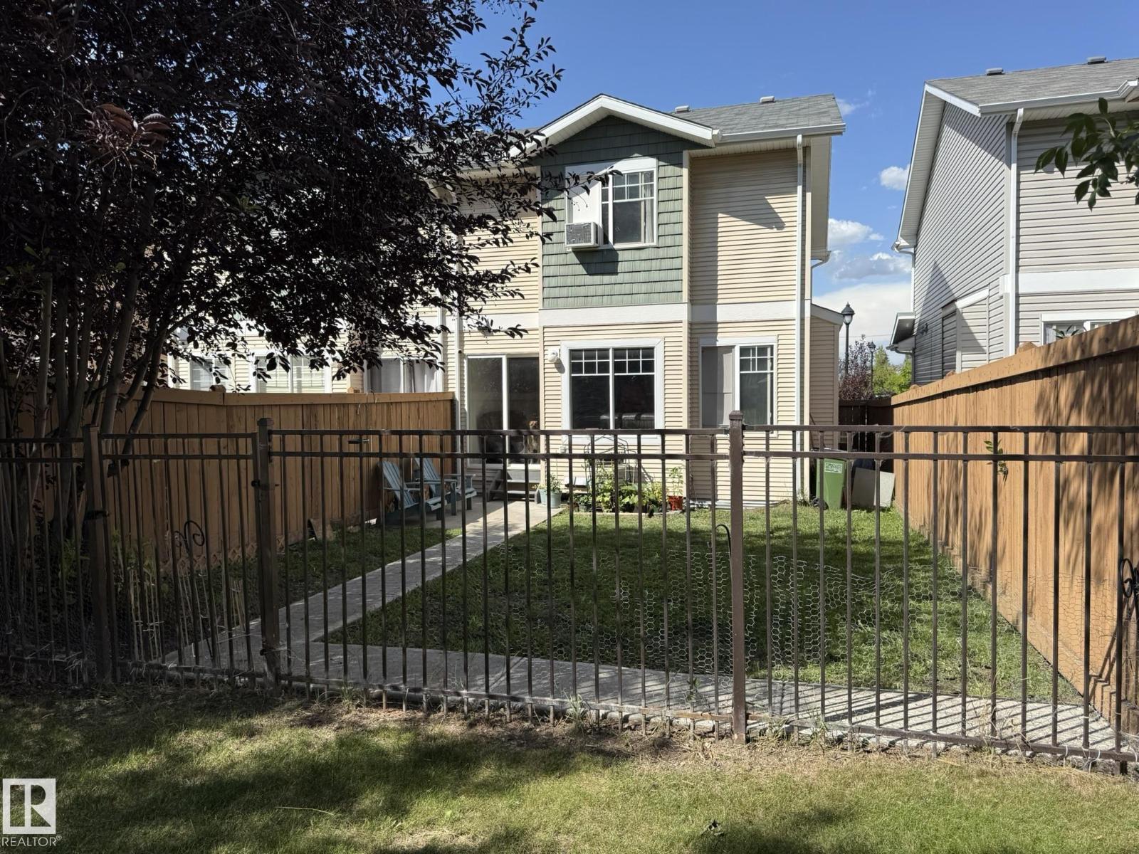 Photo 36 of 13 14208 36 St Nw, Edmonton AB