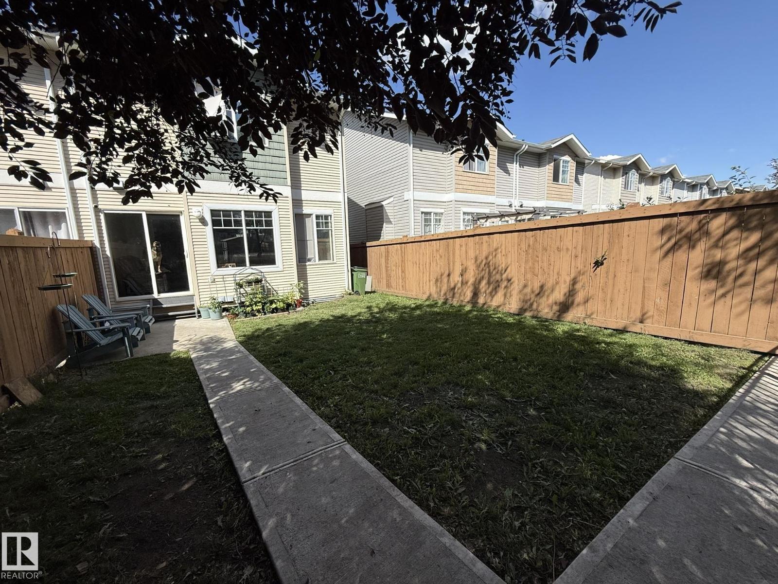 Photo 35 of 13 14208 36 St Nw, Edmonton AB