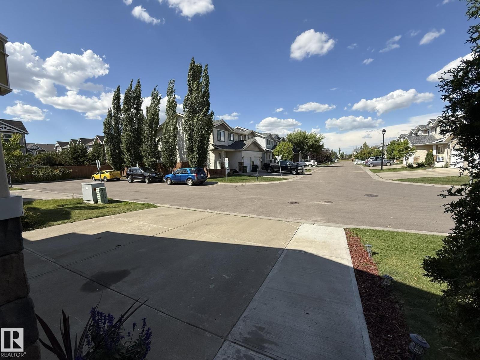 Photo 42 of 13 14208 36 St Nw, Edmonton AB