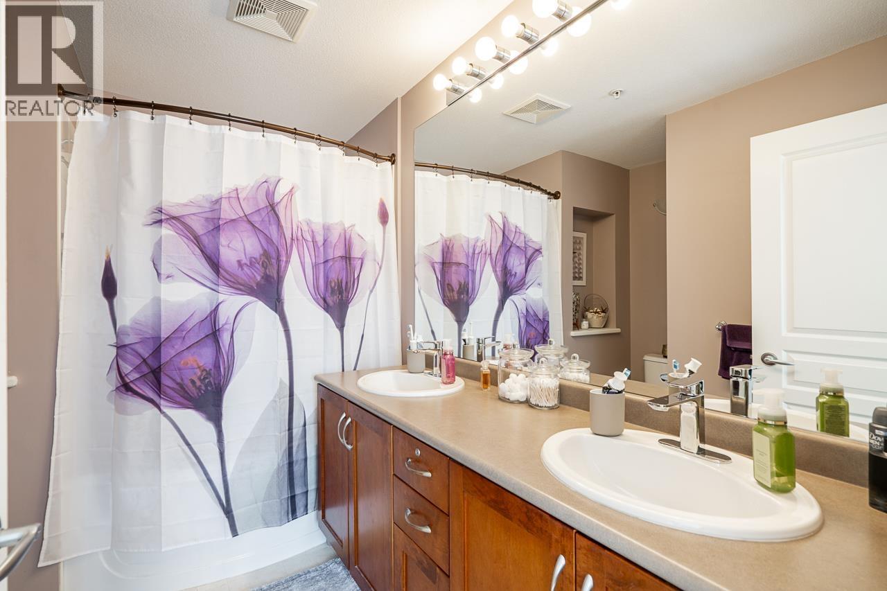 Photo 22 of 308 2969 Whisper Way, Coquitlam BC
