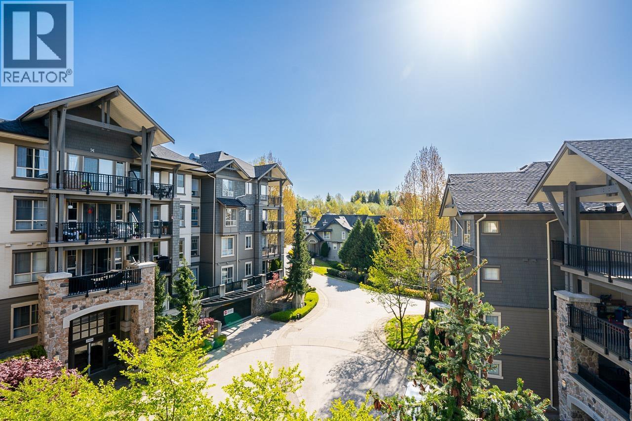 Photo 33 of 308 2969 Whisper Way, Coquitlam BC