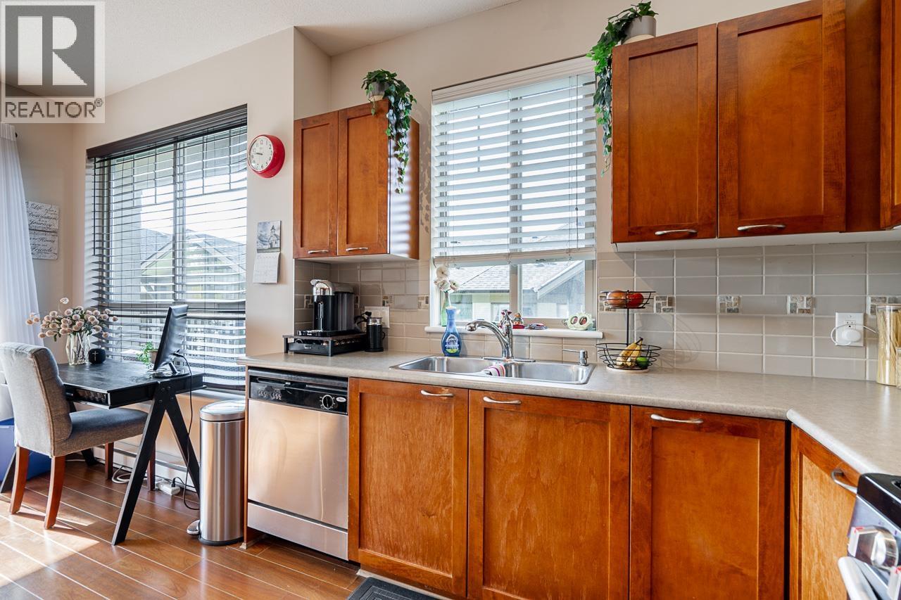 Photo 18 of 308 2969 Whisper Way, Coquitlam BC
