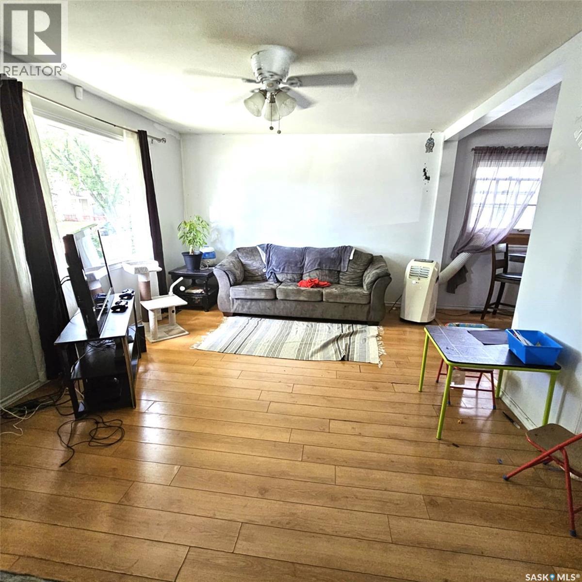 Photo 7 of 1261 Atkinson Street, Regina SK