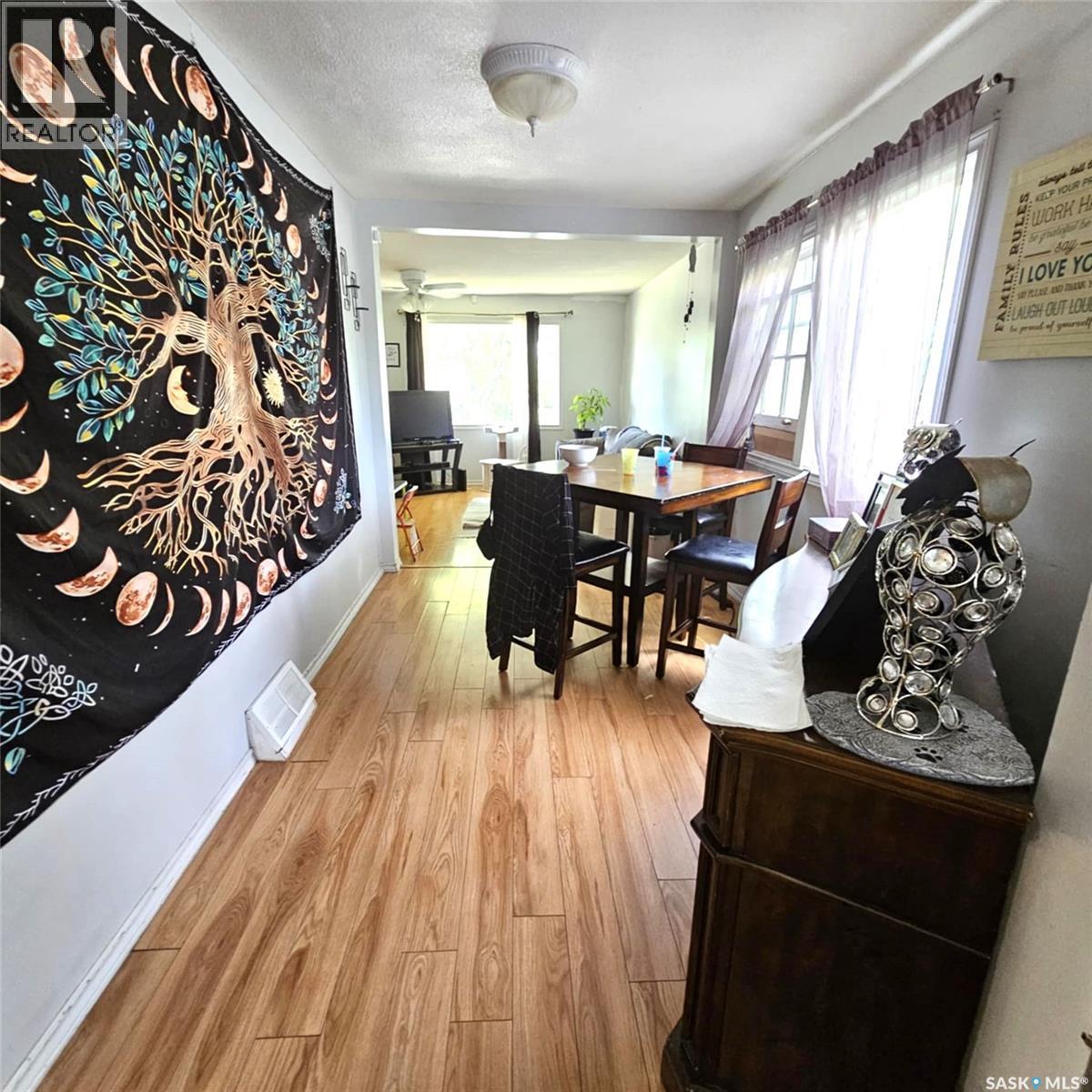 Photo 8 of 1261 Atkinson Street, Regina SK
