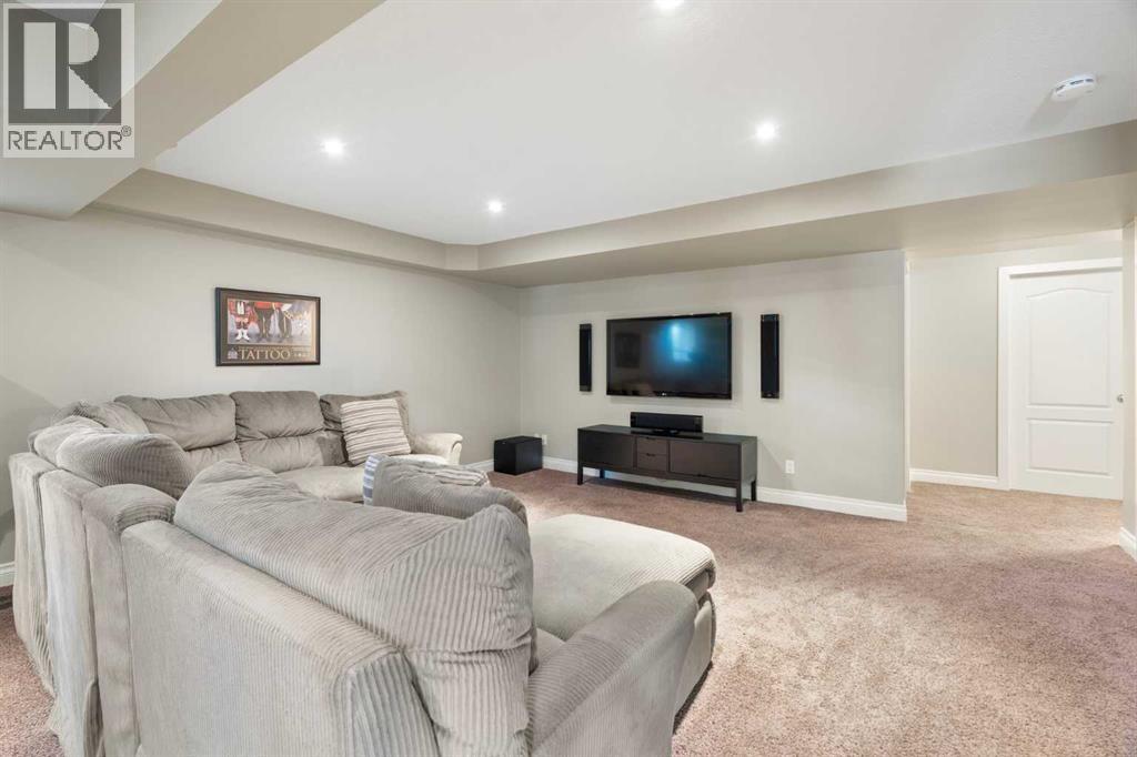 Photo 28 of 1914 Broadview Road Nw, Calgary AB