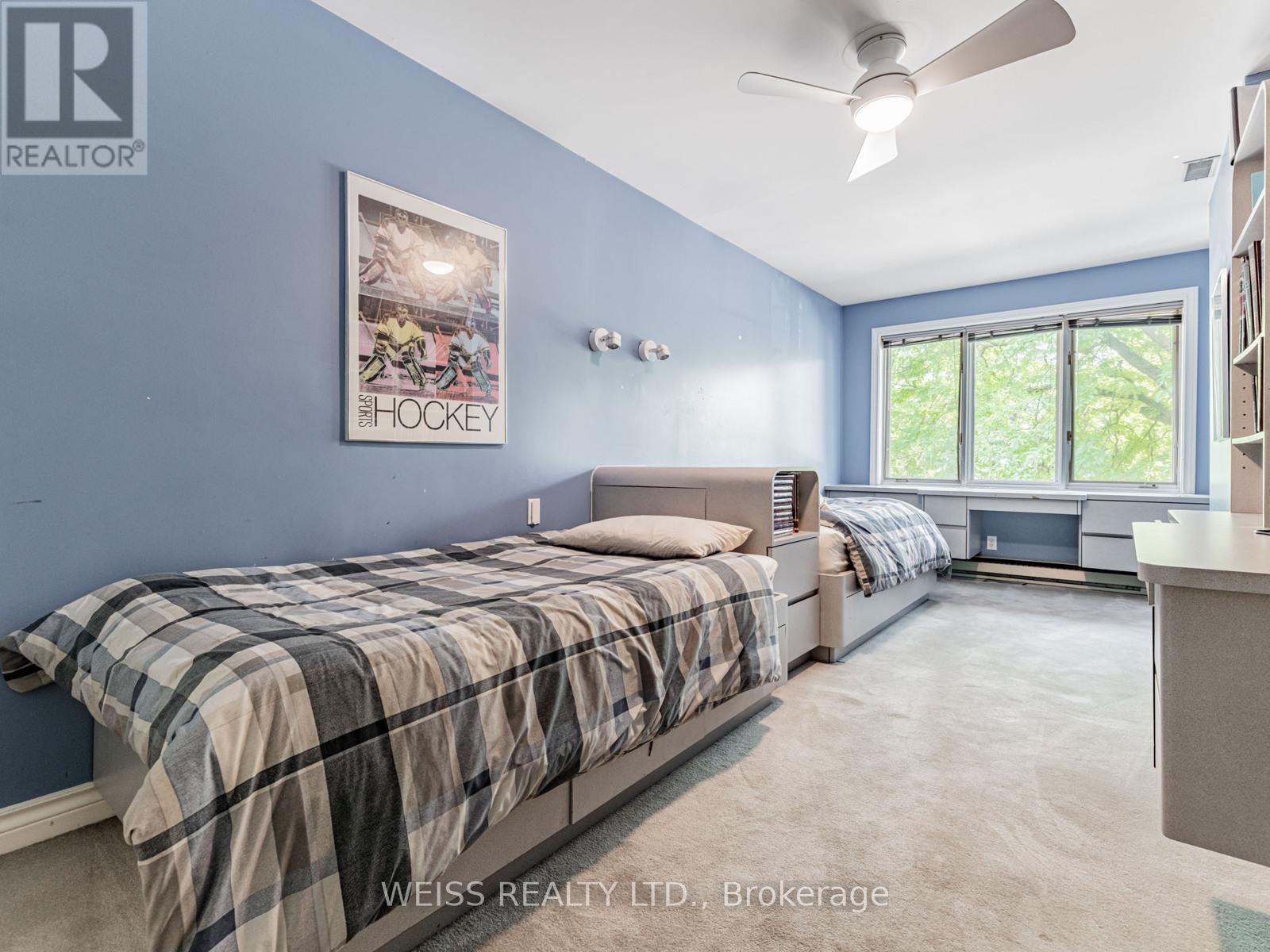 Photo 19 of 14 Northmount Avenue, Toronto ON