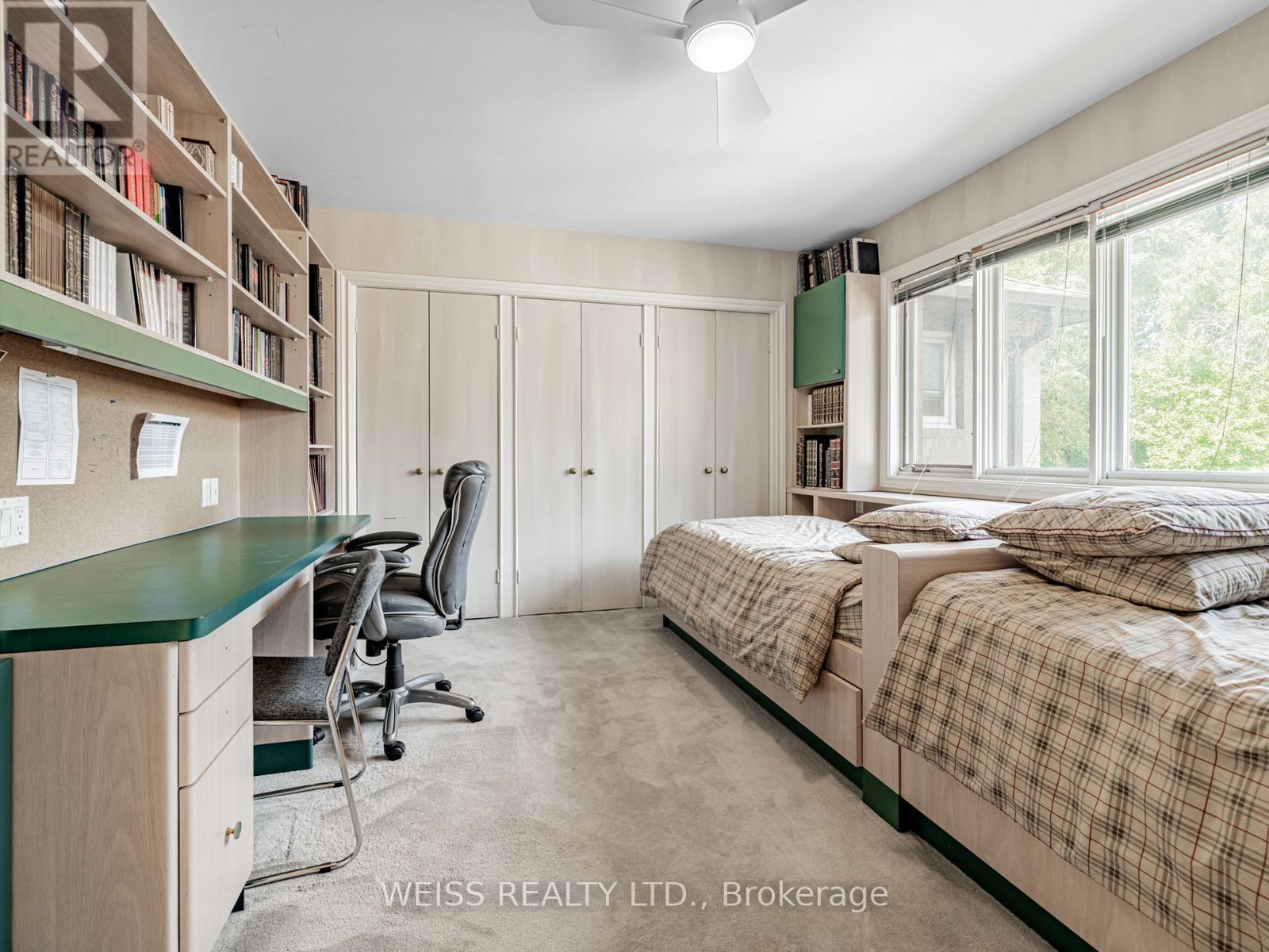 Photo 22 of 14 Northmount Avenue, Toronto ON