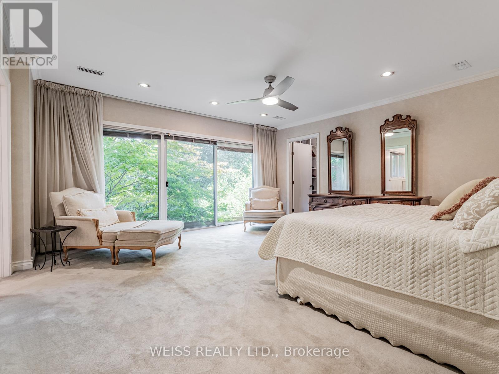 Photo 24 of 14 Northmount Avenue, Toronto ON