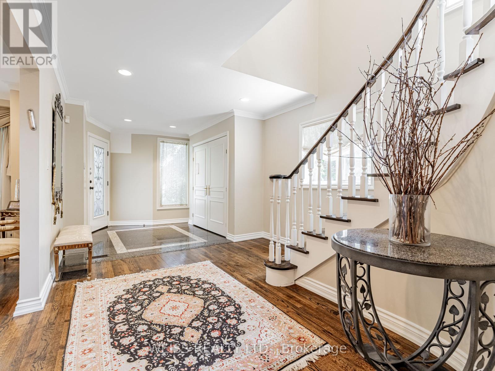 Photo 5 of 14 Northmount Avenue, Toronto ON