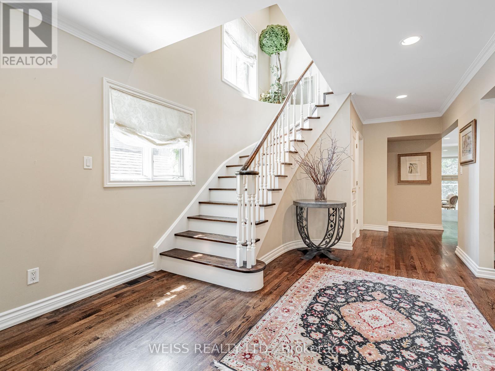 Photo 6 of 14 Northmount Avenue, Toronto ON