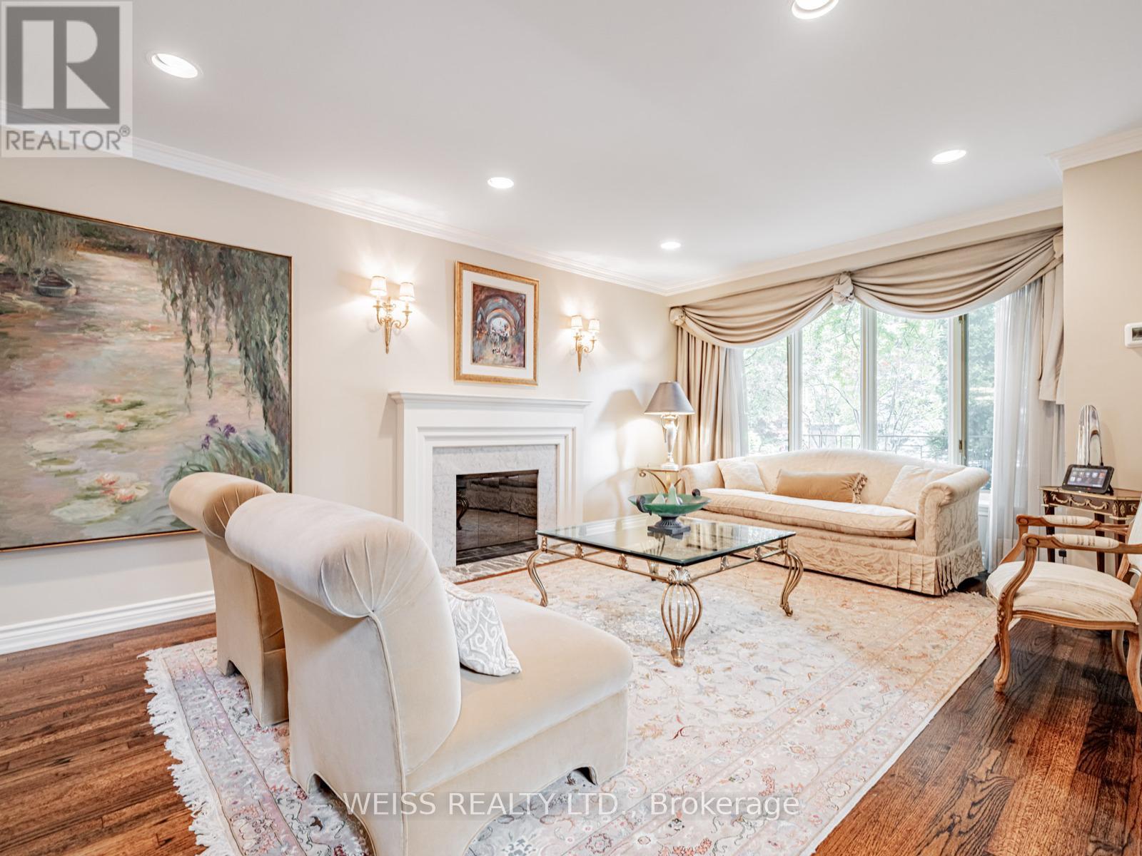 Photo 7 of 14 Northmount Avenue, Toronto ON