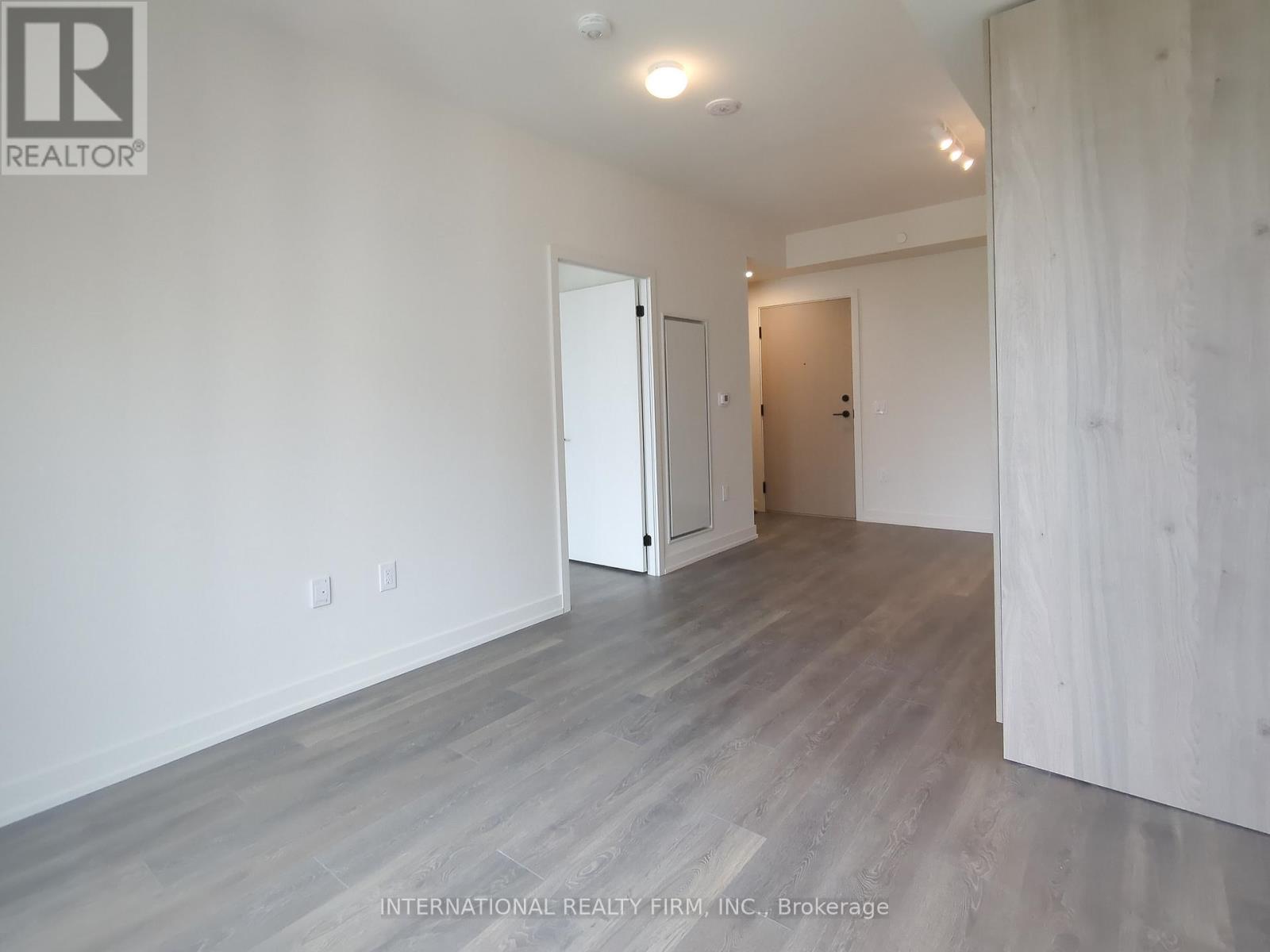 Photo 7 of 1209 181 Sterling Rd Road, Toronto ON