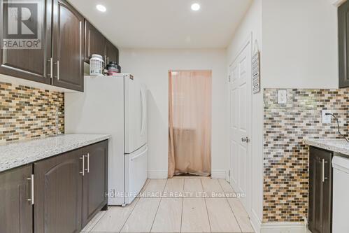 Photo 1 of 6 Beechwood Crescent, Brampton ON