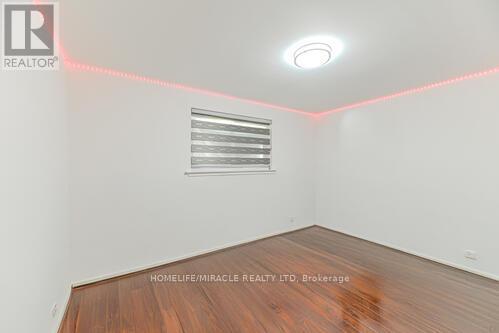 Photo 25 of 6 Beechwood Crescent, Brampton ON