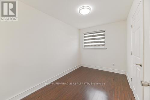 Photo 32 of 6 Beechwood Crescent, Brampton ON