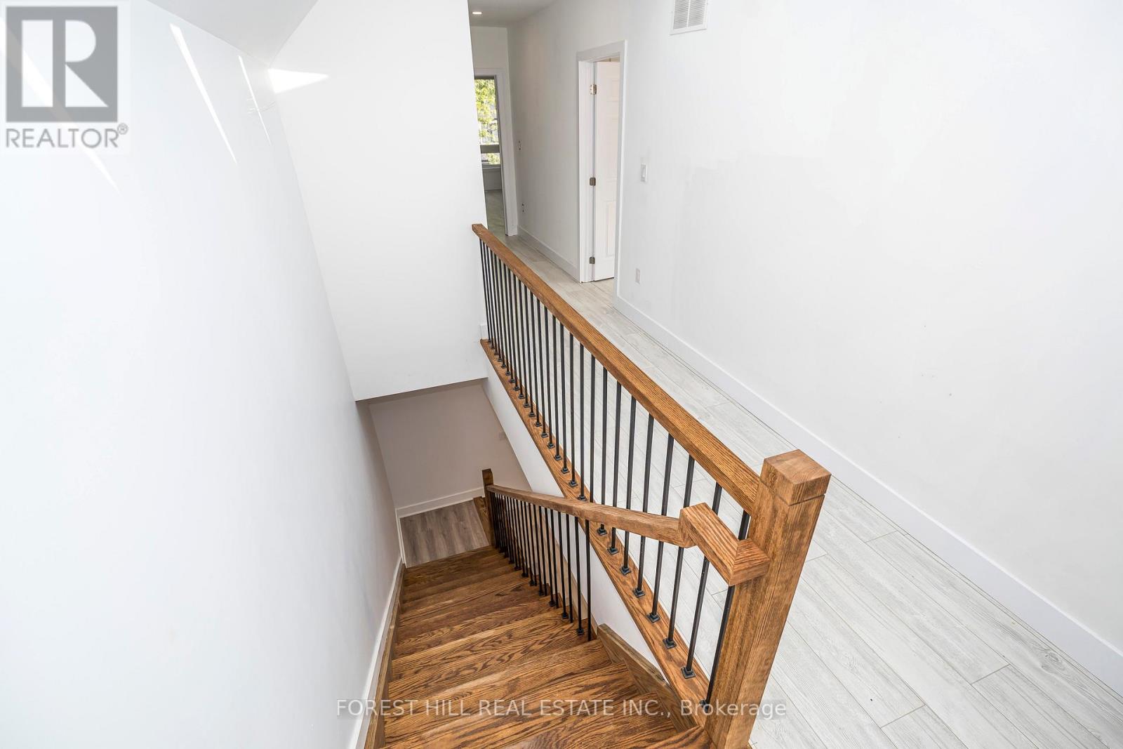 Photo 26 of 19 Simpson Avenue, Toronto ON