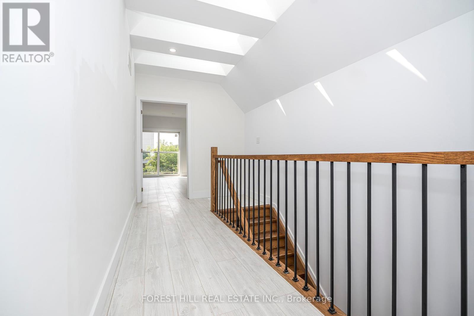 Photo 33 of 19 Simpson Avenue, Toronto ON