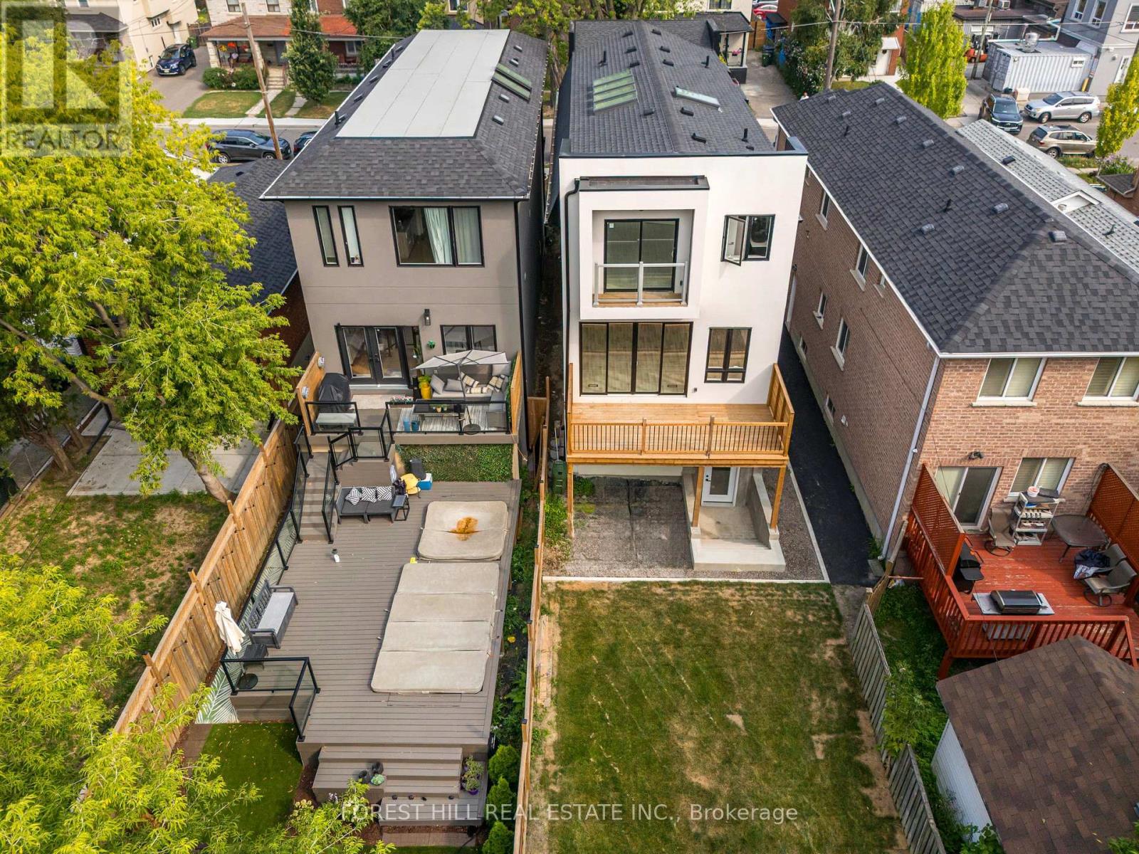 Photo 44 of 19 Simpson Avenue, Toronto ON