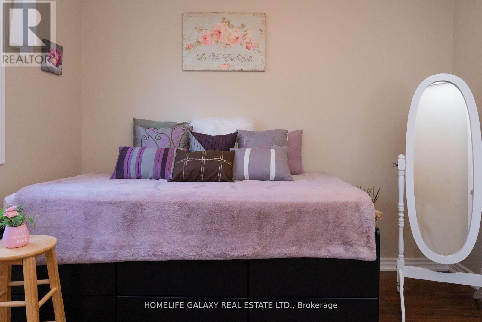 Photo 27 of 1471 Fieldlight Boulevard, Pickering ON