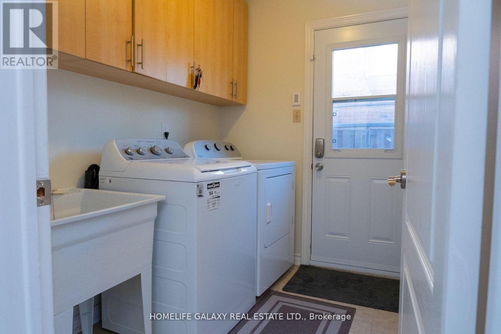 Photo 20 of 1471 Fieldlight Boulevard, Pickering ON