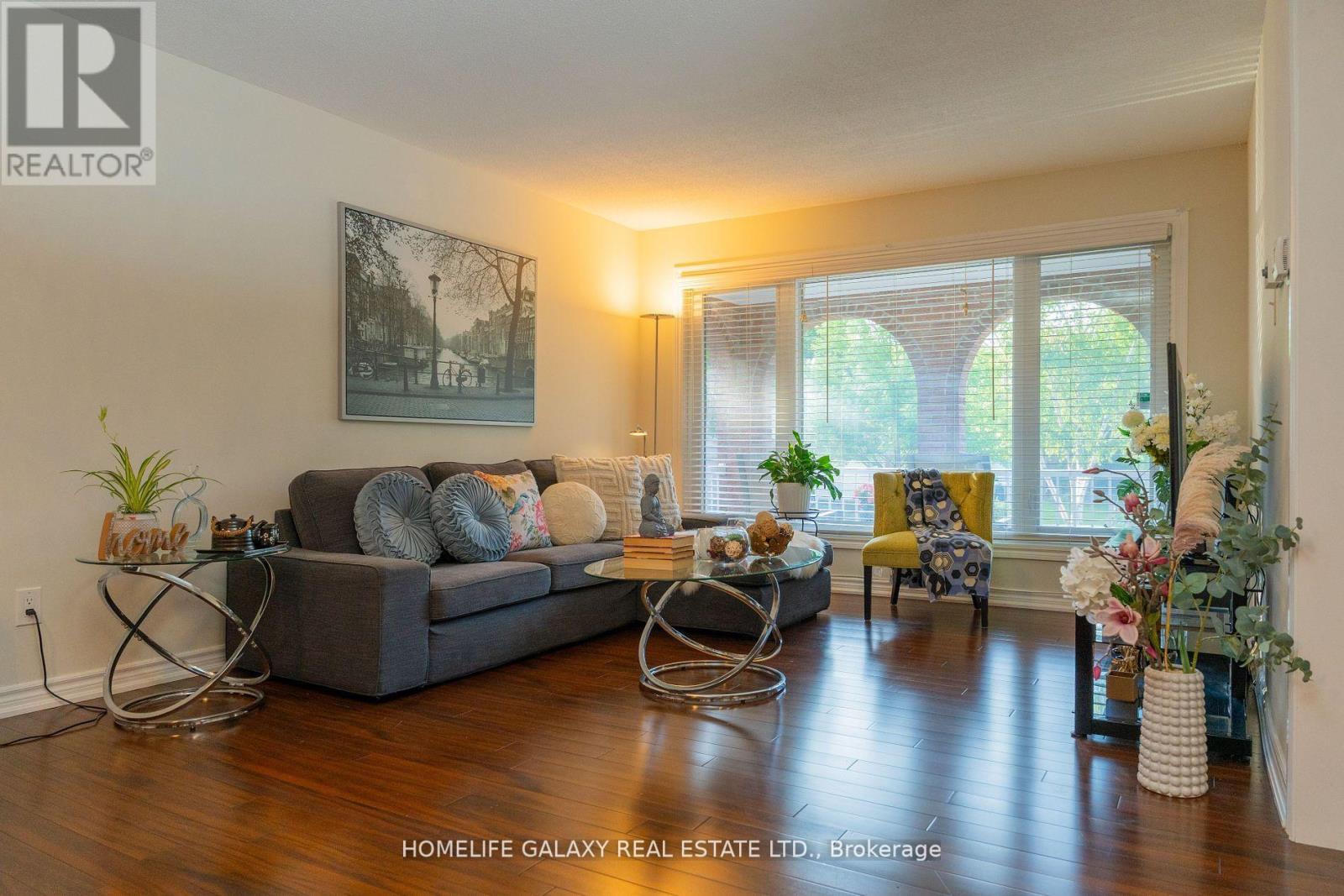 Photo 10 of 1471 Fieldlight Boulevard, Pickering ON