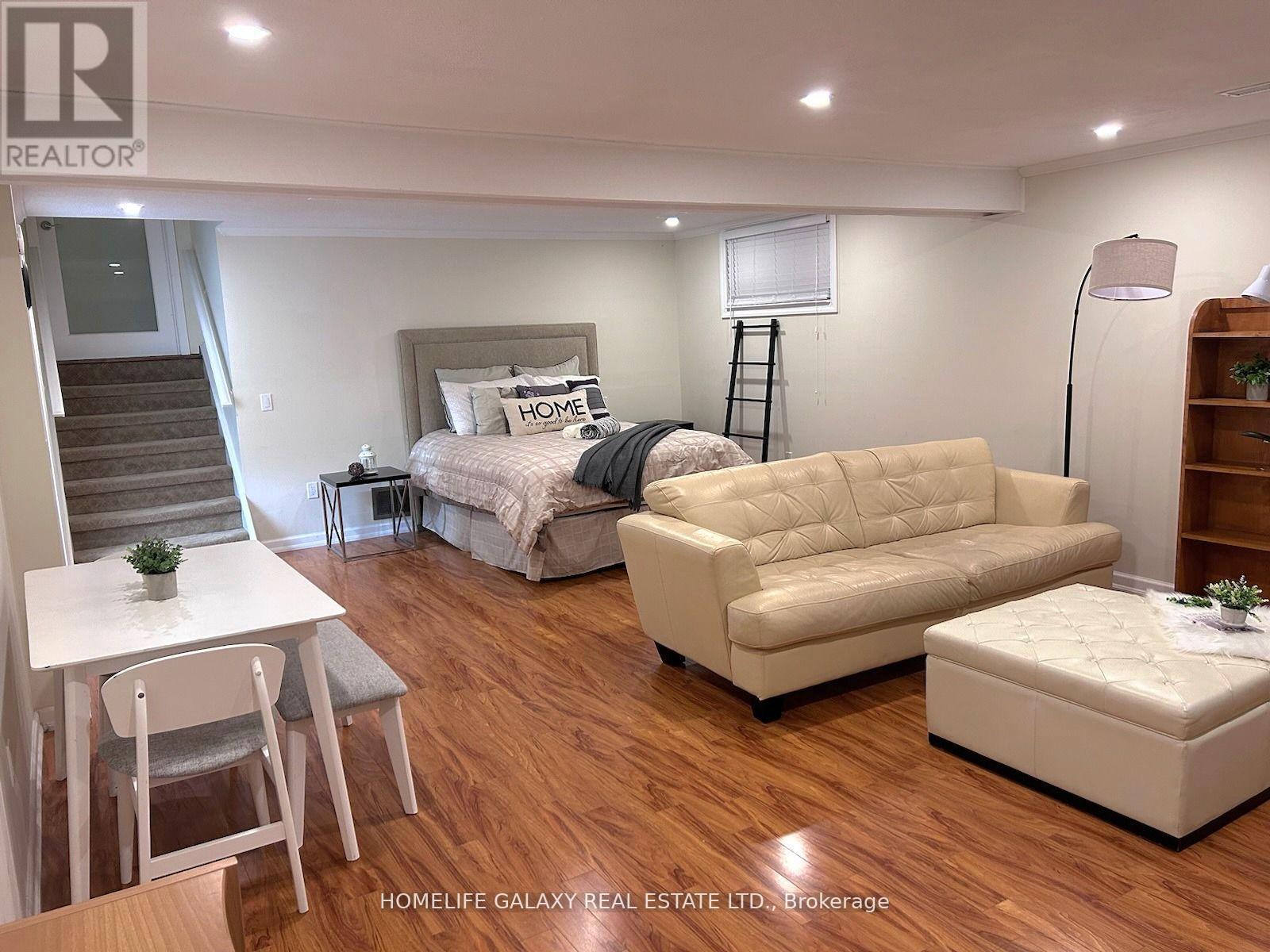 Photo 24 of 1471 Fieldlight Boulevard, Pickering ON